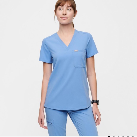 Figs Tops - FIGS Ceil Blue Scrub Set XXS Catarina Top, Livingston Scrub Pants XXSP Petite